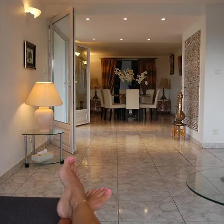 Panoramique Villa *